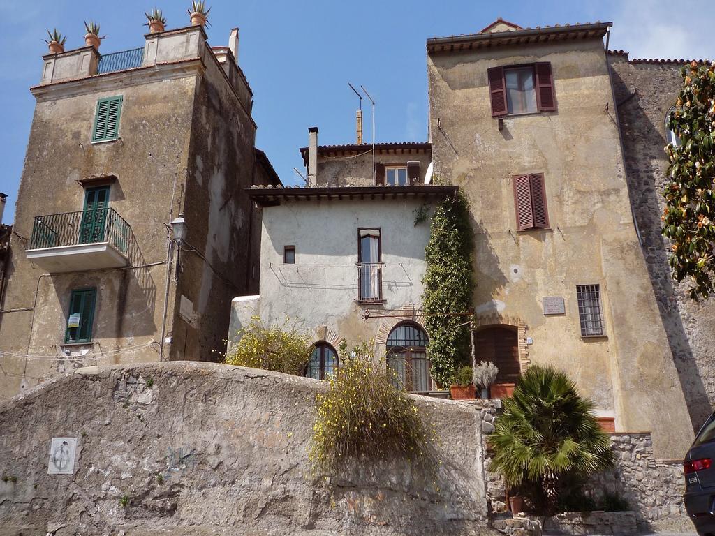 La Colombaia Nel Castello Apartment Брачано Екстериор снимка